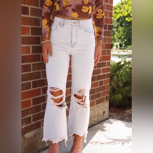 Vervet - Light Wash Crop Flare Denim - Picture 12 of 15